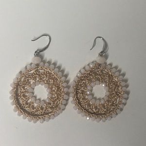 Beautiful crochet earrings with pink beads!! Brand new!! 🥳🙌🏼